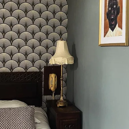 Hotell Saint Charles & Coliving 3*