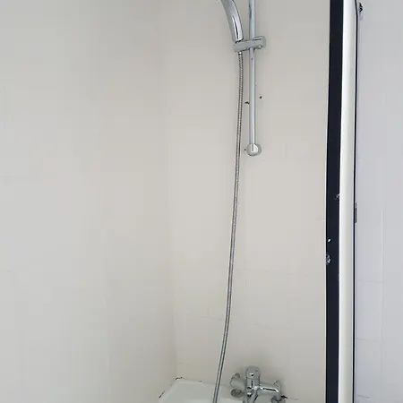 Ξενοδοχείο Saint Charles Hotel & Coliving Biarritz Μπιαρίτζ