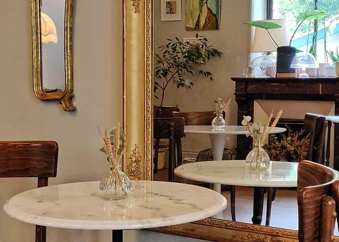Saint Charles & Coliving 3*