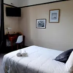 Hotel Saint Charles & Coliving Biarritz