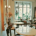 Saint Charles Hotel & Coliving Biarritz 3*