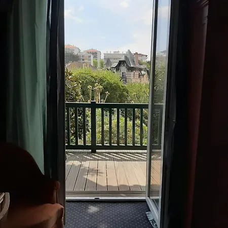 Saint Charles Hotel & Coliving Biarritz 3* Biarritz