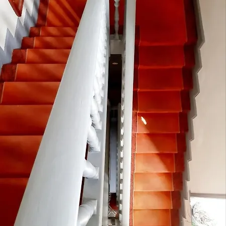 Saint Charles & Coliving بياريتز