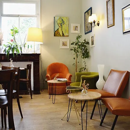 ホテル Saint Charles & Coliving 3*