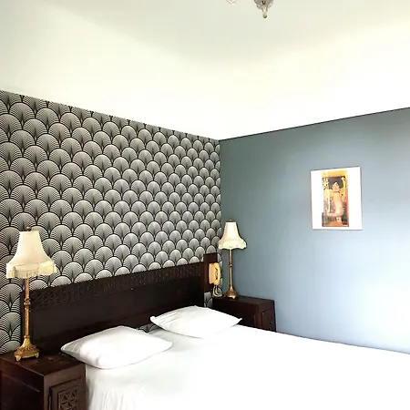 Ξενοδοχείο Saint Charles Hotel & Coliving Biarritz 3*