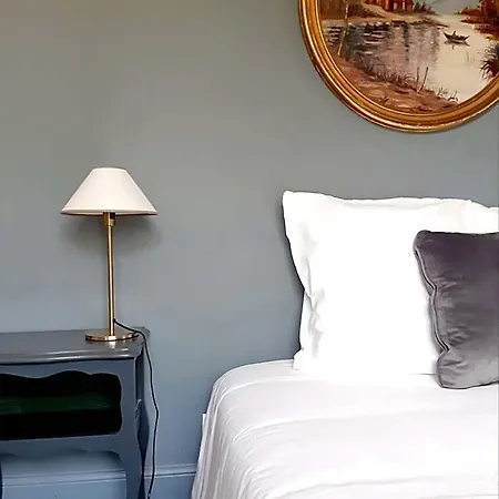 Saint Charles & Coliving 3*