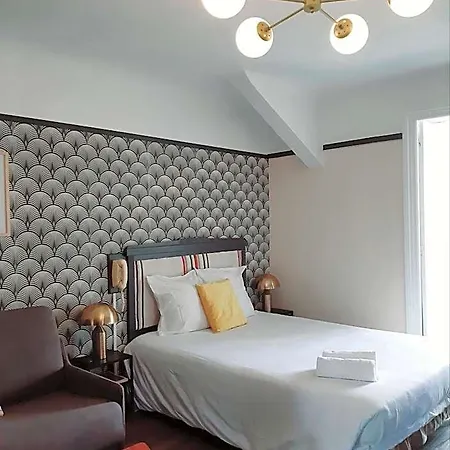 Saint Charles & Coliving 3* ビアリッツ