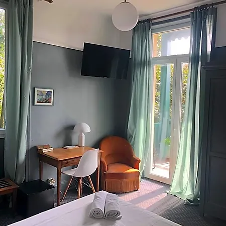 Hotel Saint Charles & Coliving 3*