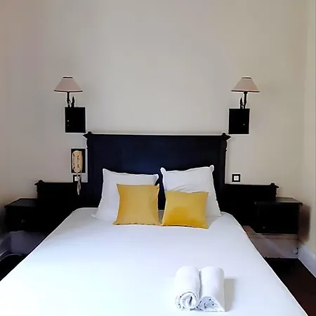 ホテル Saint Charles & Coliving ビアリッツ