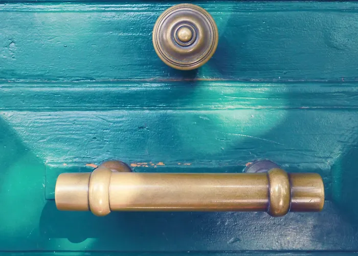 Saint Charles & Coliving 3* Биарриц